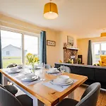 Wild Atlantic Way Coastal Retreat By Shortstays * Ballynahown