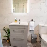Ferienhaus Wild Atlantic Way Coastal Retreat By Shortstays