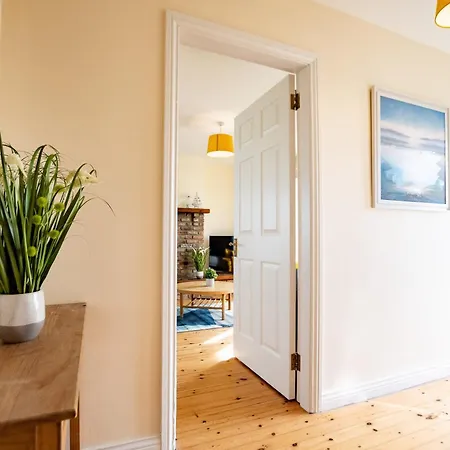 Wild Atlantic Way Retreat By Shortstays