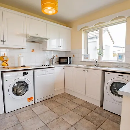 Wild Atlantic Way Retreat By Shortstays