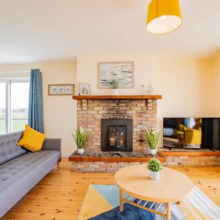 Wild Atlantic Way Retreat By Shortstays